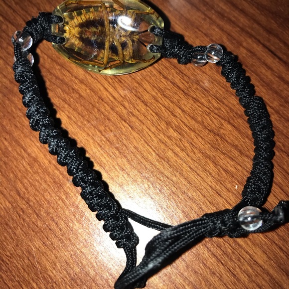 Very cool beetle bracelet - Picture 2 of 2